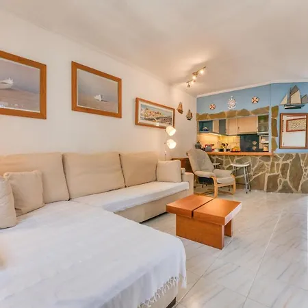 Can Matthis Daire Cala Blanca (Menorca)