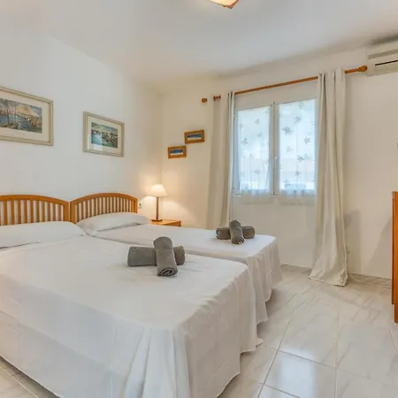 Can Matthis Daire Cala Blanca (Menorca)